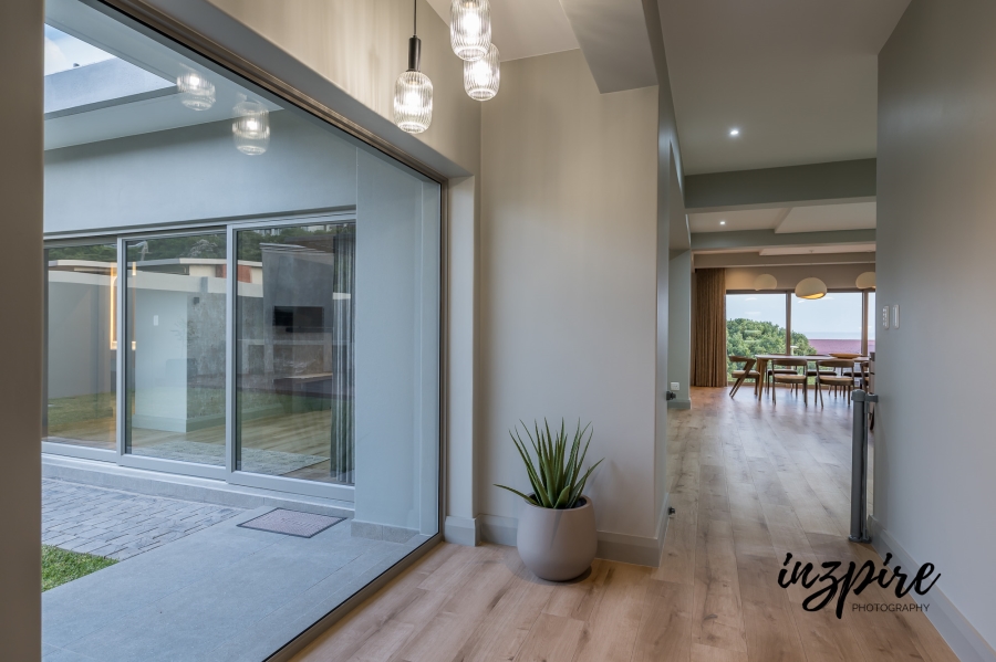 4 Bedroom Property for Sale in Glentana Western Cape